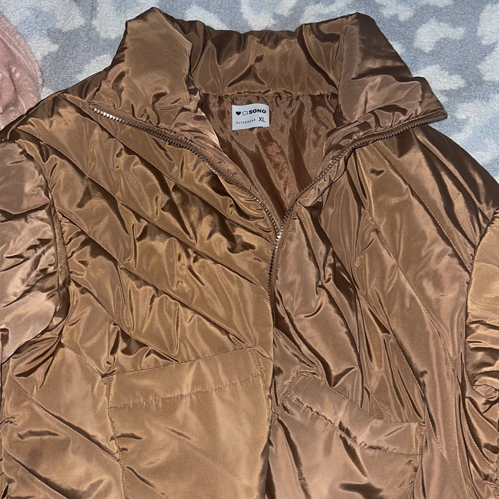 Oversized zip up puffer, cropped
